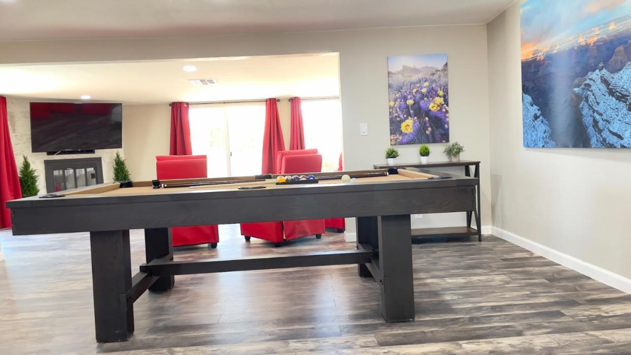 Private Home - Heated Pool, Billiards, Darts, Foosball, Fireplace, 5 Smart Tvs, Bbq, Cotton Bedding - The Saguaro Sanctuary, Pool Heat Optional Tucson Eksteriør billede