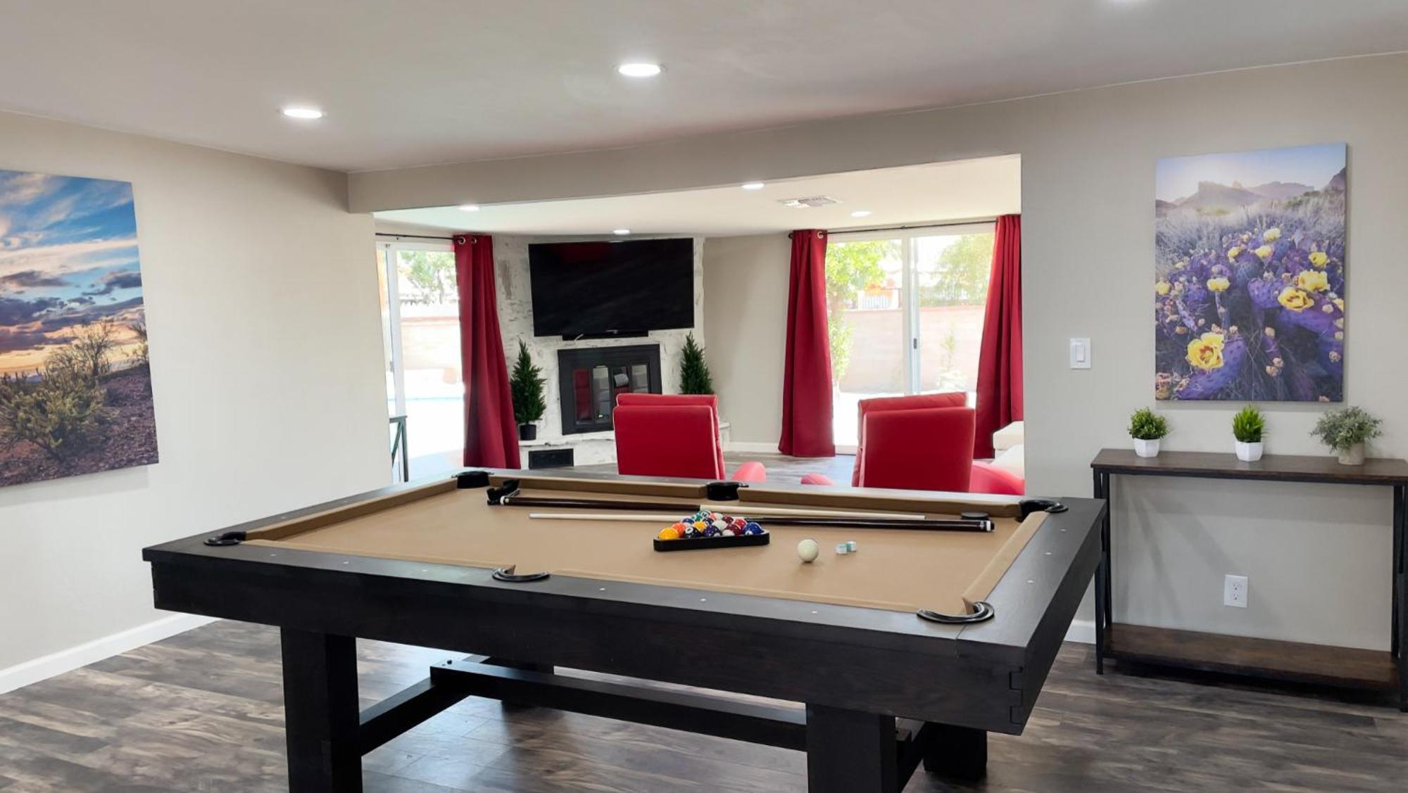Private Home - Heated Pool, Billiards, Darts, Foosball, Fireplace, 5 Smart Tvs, Bbq, Cotton Bedding - The Saguaro Sanctuary, Pool Heat Optional Tucson Eksteriør billede