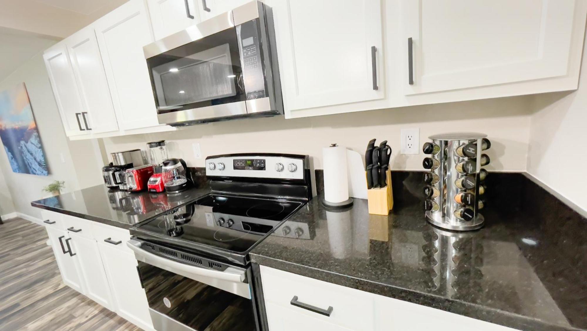 Private Home - Heated Pool, Billiards, Darts, Foosball, Fireplace, 5 Smart Tvs, Bbq, Cotton Bedding - The Saguaro Sanctuary, Pool Heat Optional Tucson Eksteriør billede